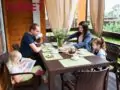 Комплект мебели коричневый: стул с подлокотниками JERSEY (6 шт.) + стол обеденный прямоугольный FIJI Table