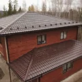 Металлочерепица Grandline Kvinta Uno Grand Line c 3D резом 0,45 PE RR 32 темно-коричневый